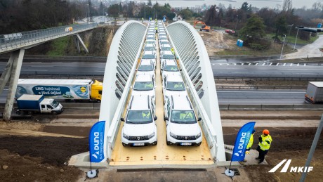 Megfelelt a próbaterhelésen az új Velencei gyalogos- és kerékpáros híd